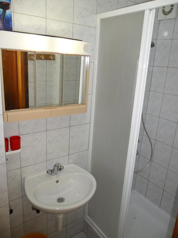 Vile Park Apartments Porec Esterno foto