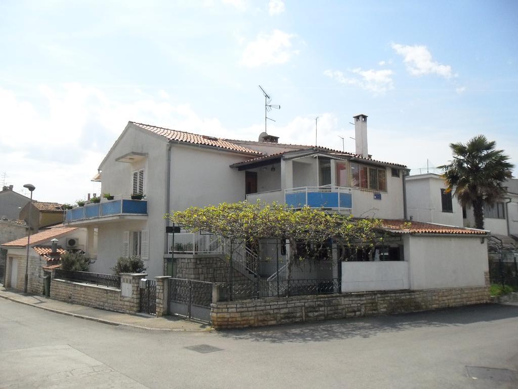 Vile Park Apartments Porec Esterno foto